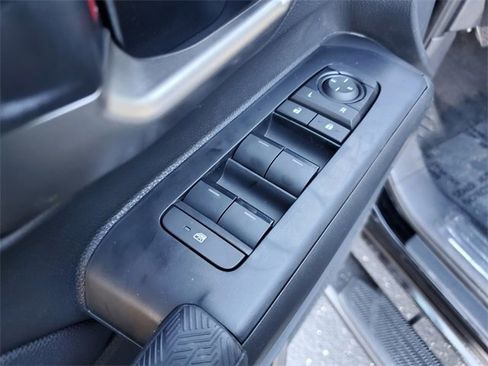 New 2025 Toyota Tacoma TRD Off-Road image 15