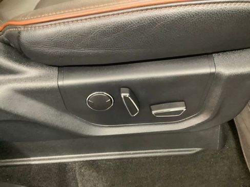 Used 2020 Ford Expedition King Ranch AWD/4WD image 28