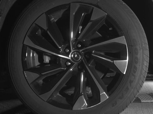 Used 2025 MAZDA CX-50 2.5 Hybrid w/ Premium Plus Pkg image 14