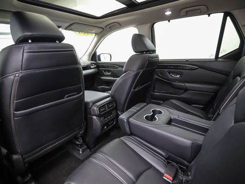 Used 2023 Honda Pilot Elite image 21