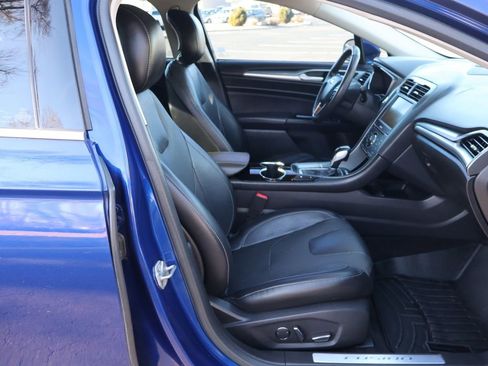 Used 2014 Ford Fusion Energi Titanium w/ Driver Assist Package image 22