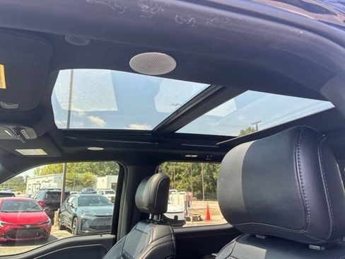 Used 2022 Ford F150 Raptor w/ Equipment Group 801A High AWD/4WD image 7