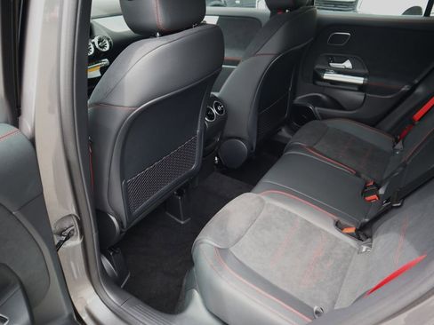 New 2026 Mercedes-Benz GLA 35 AMG 4MATIC image 10