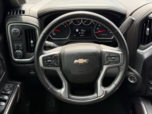 Used 2022 Chevrolet Silverado 1500 LTZ w/ LTZ Convenience Package II RWD image 15