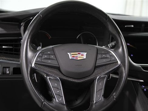 Certified 2022 Cadillac XT5 Sportv image 7