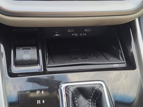 Used 2020 Subaru Outback Limited w/ Popular Package #2 image 28