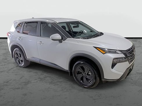 New 2026 Nissan Rogue SV AWD/4WD image 5