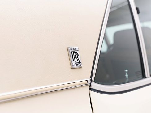 Used 1990 Rolls-Royce Silver Spur II image 34
