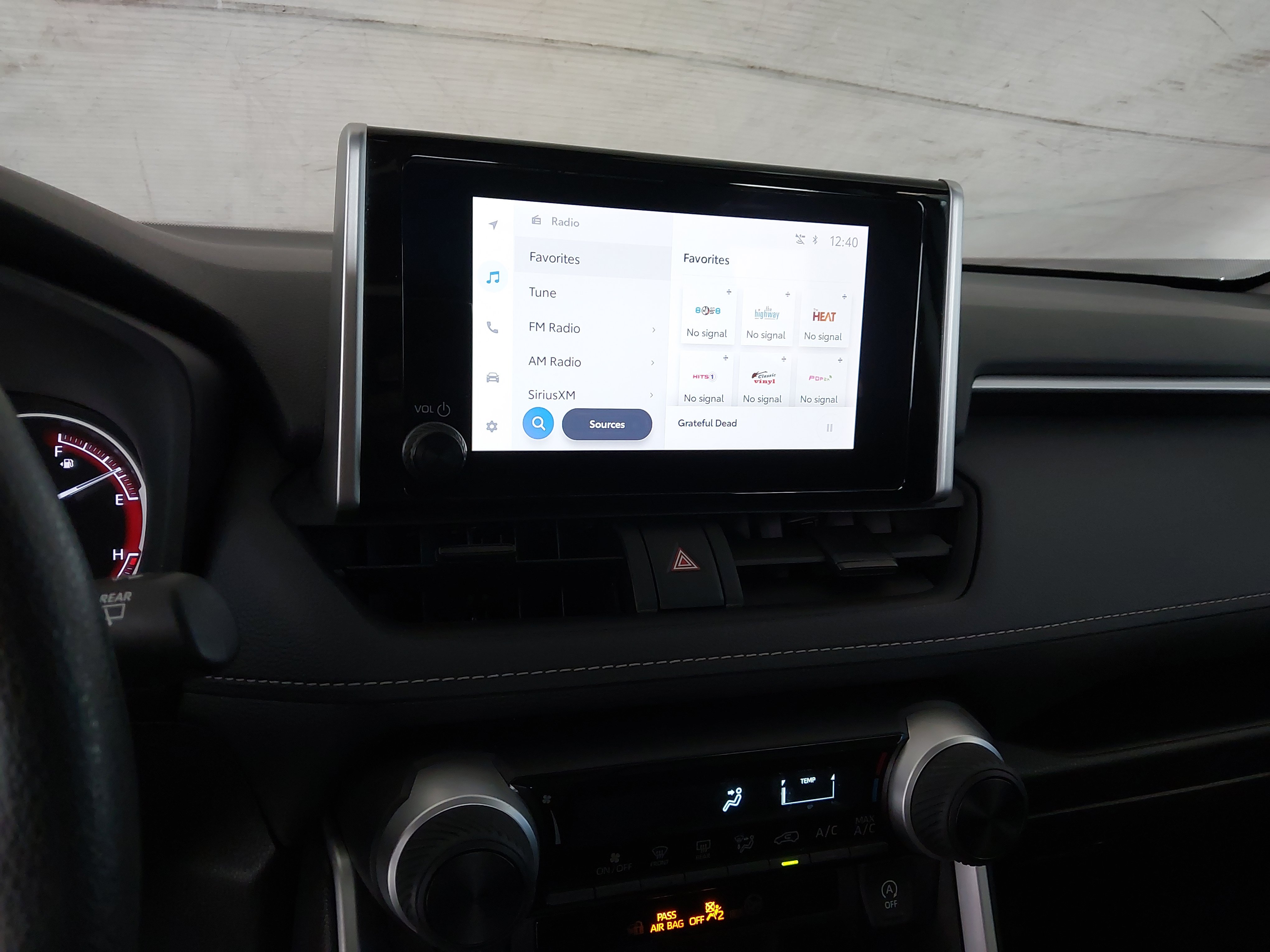 Used 2025 Toyota RAV4 LE AWD/4WD image 21