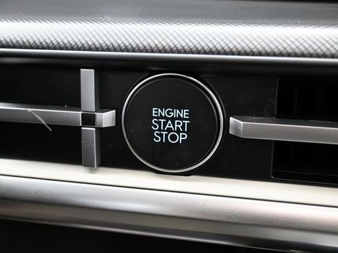 Used 2024 Hyundai Santa Fe SEL image 26