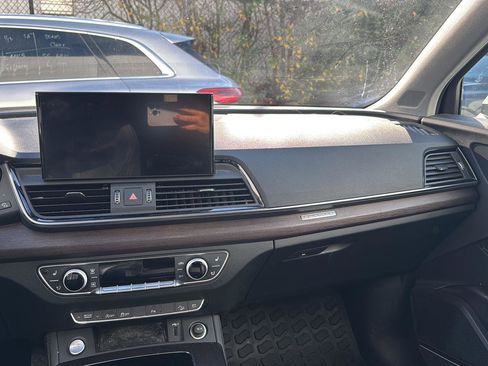 Used 2022 Audi Q5 2.0T Premium Plus image 10