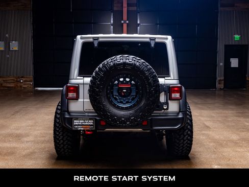 Used 2022 Jeep Wrangler Rubicon AWD/4WD image 7