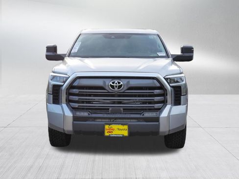 Certified 2022 Toyota Tundra Limited AWD/4WD image 2