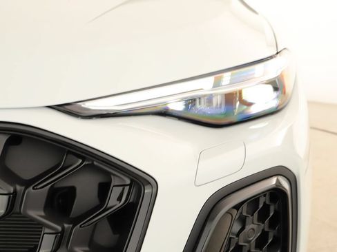 New 2026 Audi SQ5 Premium Plus AWD/4WD image 38