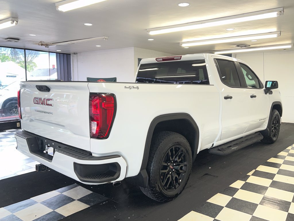 Used 2024 GMC Sierra 1500 Pro w/ Graphite Edition AWD/4WD image 16