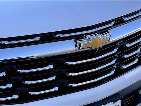 Used 2025 Chevrolet Equinox LT w/ Convenience Package II image 27