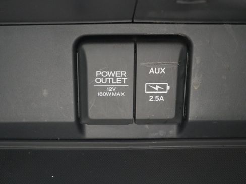 Used 2021 Honda Pilot Black Edition image 32