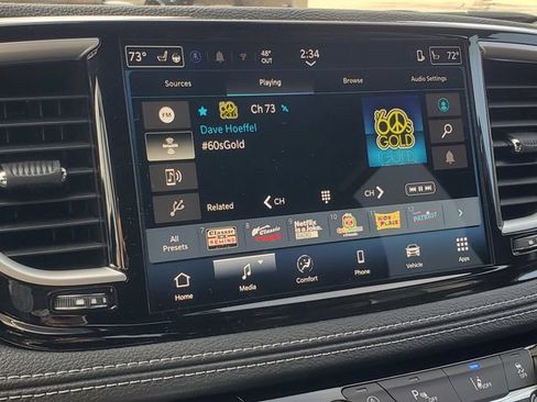 New 2026 Chrysler Pacifica Select FWD image 16