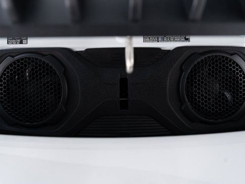 Used 2025 Porsche 911 Carrera 4 GTS image 40