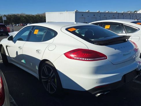 Used 2014 Porsche Panamera S image 5