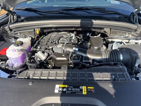 New 2025 Jeep Grand Cherokee L Limited w/ Trailer Tow Package image 18