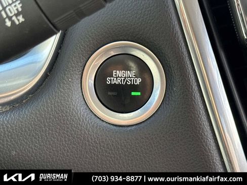 Used 2019 Chevrolet Traverse LT image 11