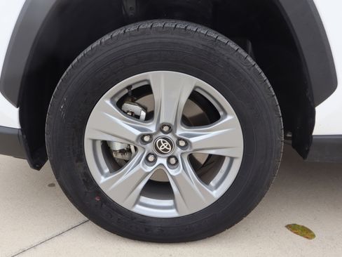 Used 2025 Toyota RAV4 LE image 24