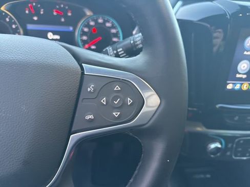 Used 2024 Chevrolet Traverse LT image 21