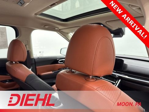 Used 2024 Kia Carnival SX Prestige image 13
