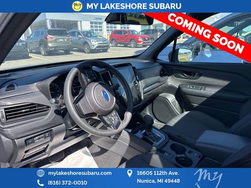 Used 2025 Subaru Forester Premium image 9
