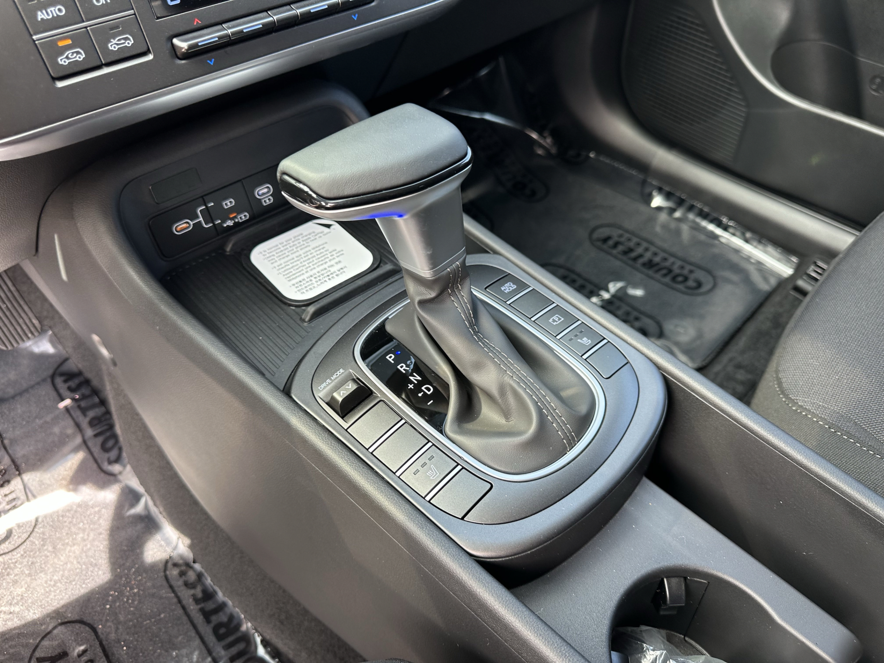 New 2027 Hyundai Kona SEL Sport FWD image 24