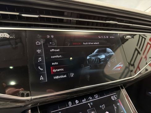 Used 2020 Audi Q7 2.0T Premium Plus w/ Premium Plus Package image 23