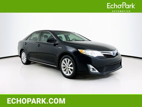 Used 2012 Toyota Camry XLE image 1