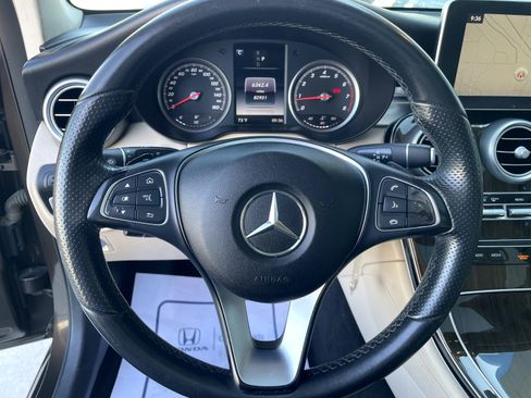 Used 2016 Mercedes-Benz GLC 300 image 14