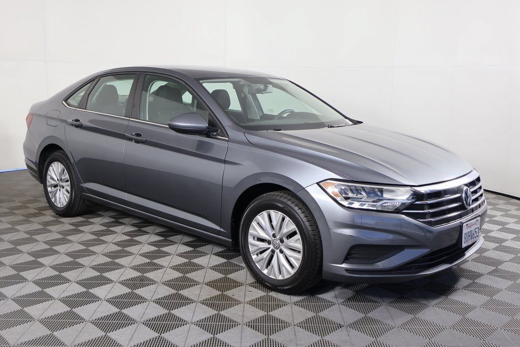 Used 2020 Volkswagen Jetta S FWD image 3