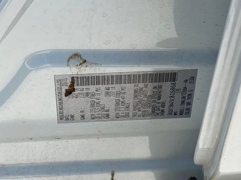 Used 2025 Nissan Rogue SV FWD image 14