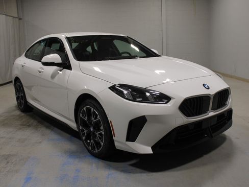 Used 2026 BMW 228i xDrive AWD/4WD image 4