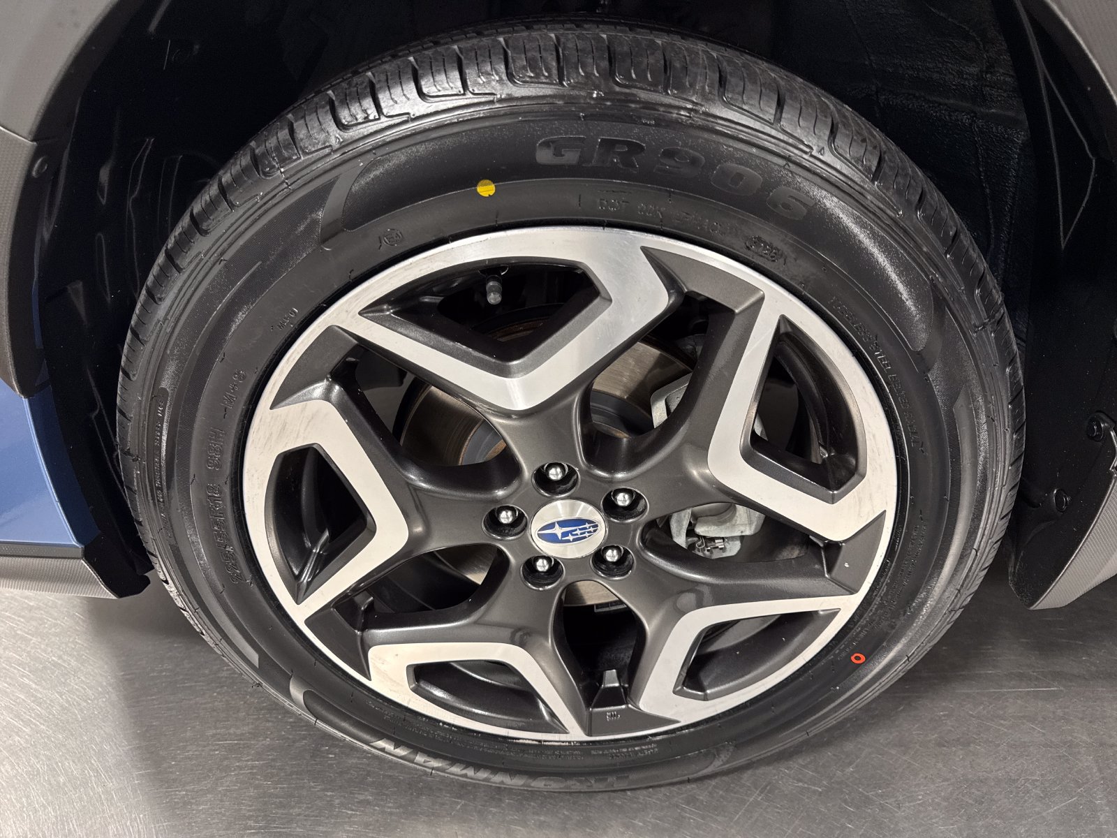 Used 2018 Subaru Crosstrek 2.0i Limited AWD/4WD image 2
