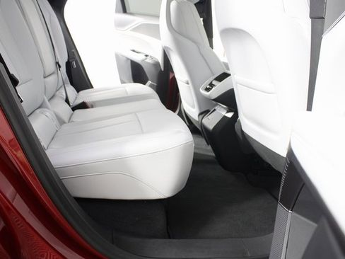 Used 2024 Cadillac Lyriq Sport image 23