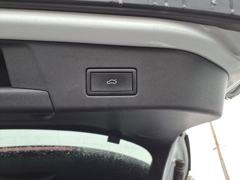 Used 2021 Volkswagen ID.4 Pro S image 26