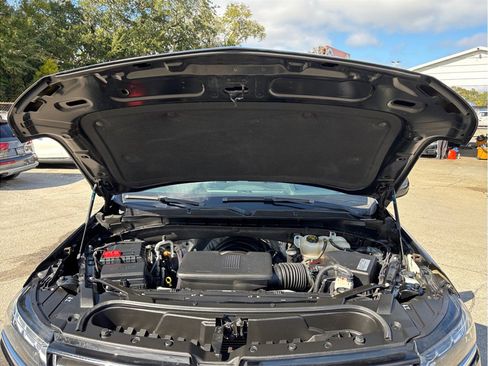 Used 2021 Chevrolet Suburban High Country image 58