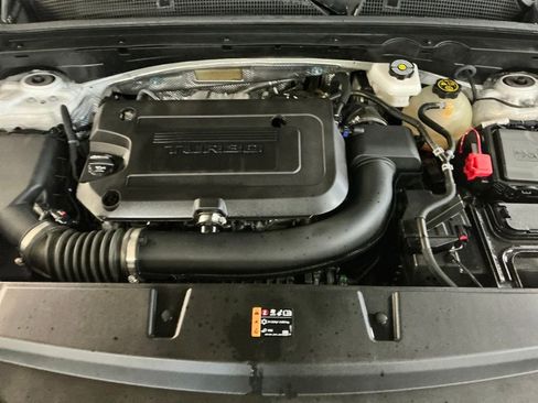 Certified 2023 Buick Envision Preferred w/ Sport Touring Package image 22