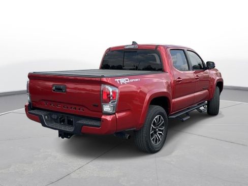 Used 2022 Toyota Tacoma TRD Sport w/ Technology Package image 6