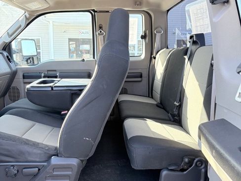 Used 2008 Ford F250 4x4 SuperCab Super Duty image 11