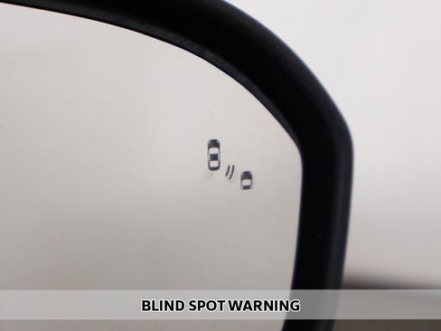 Used 2020 Ford Fusion Energi Titanium image 7