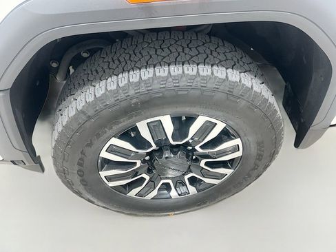 Used 2025 GMC Sierra 2500 Denali Ultimate AWD/4WD image 33