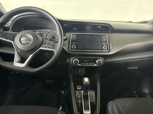 Used 2018 Nissan Kicks SV w/ Exterior Package image 21