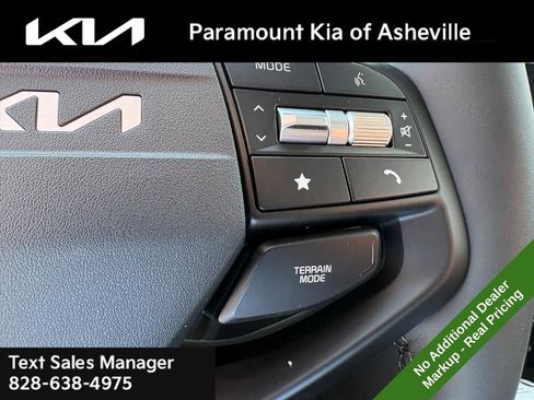 New 2026 Kia Sportage EX image 12