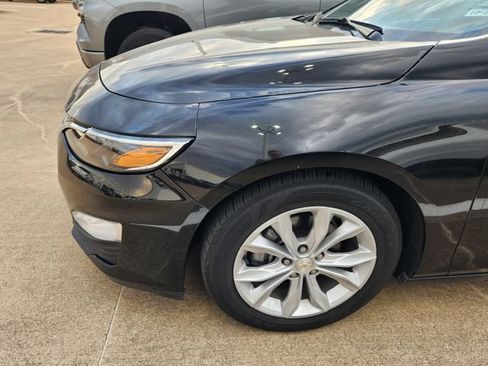 Used 2025 Chevrolet Malibu LT FWD image 7