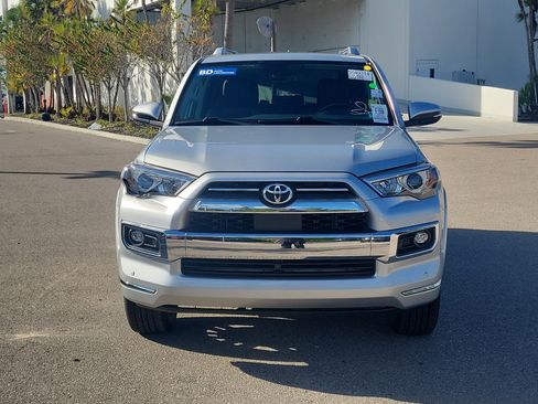 Used 2023 Toyota 4Runner Limited image 9
